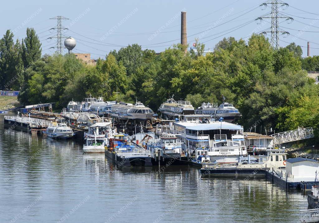 Városkép - Budapest - Újpesti-öböl  