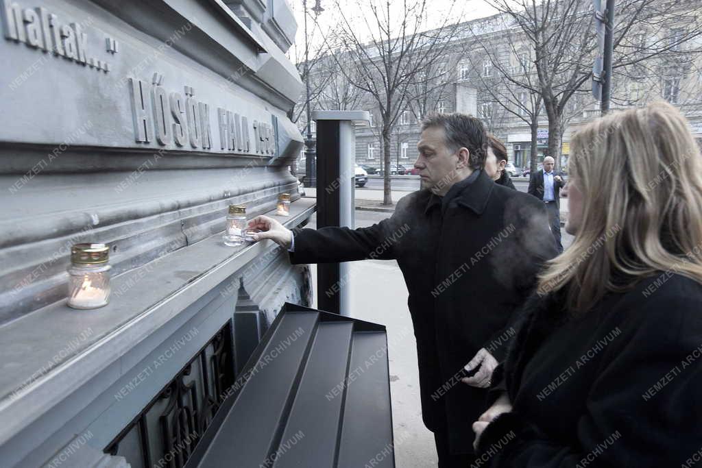 Emléknap - Orbán Viktor a Terror Házánál