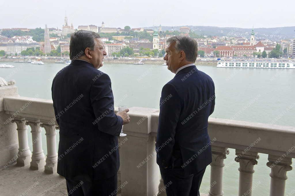 V4 - Orbán Viktor kormányfő és José Manuel Barroso találkozója az Országházban