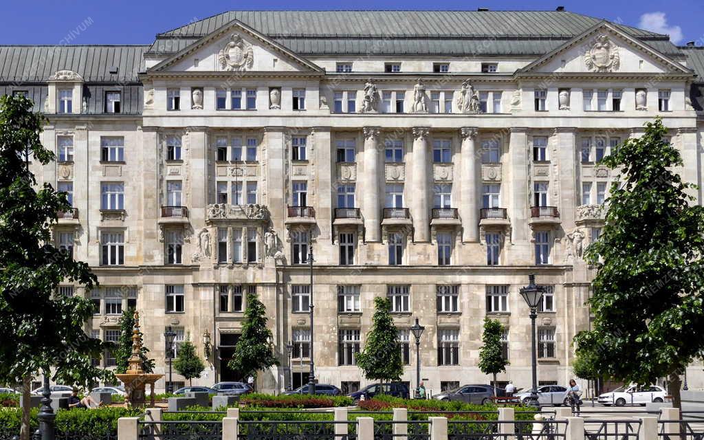  Városkép - Budapest - Pénzügyminisztérium épülete