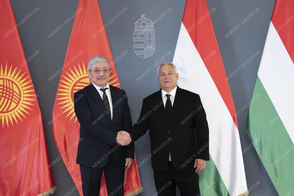 Orbán Viktor fogadta a kirgiz miniszterelnököt