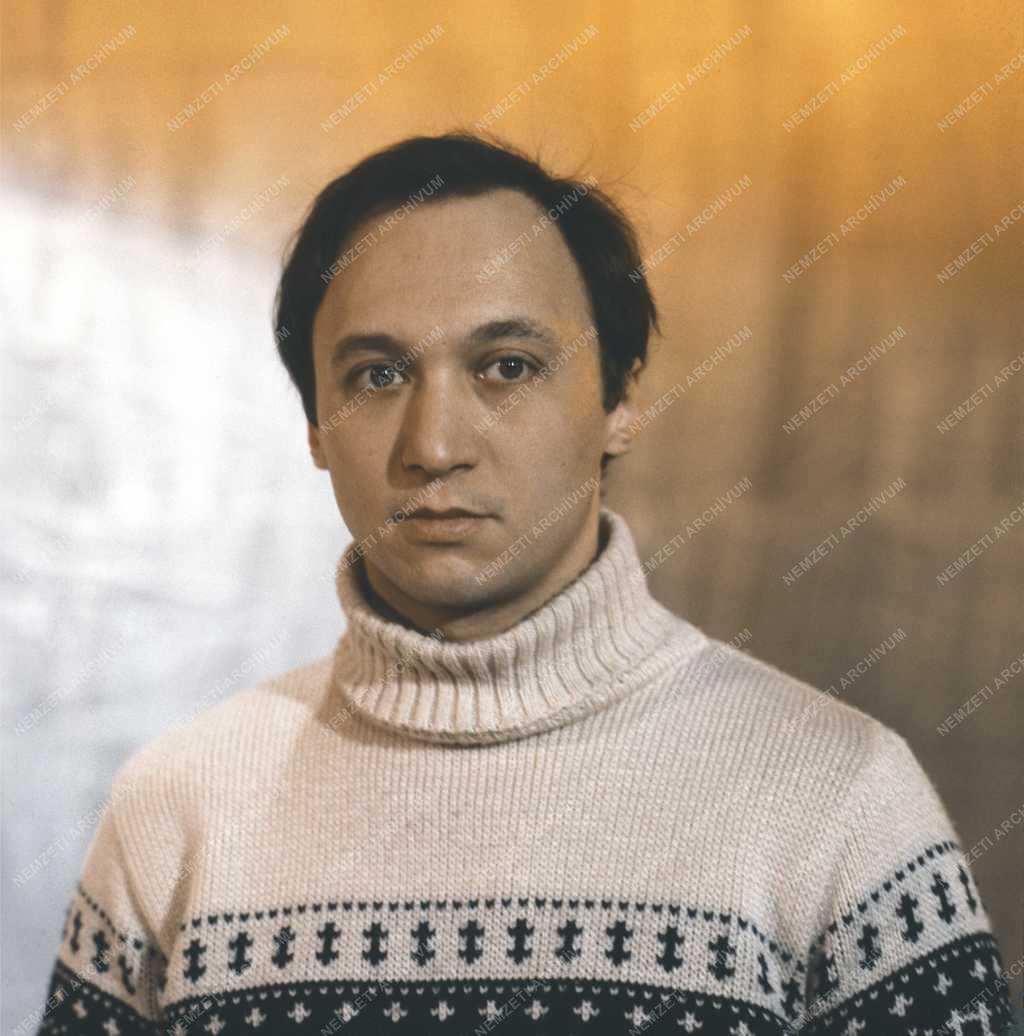 Kultúra - Szirtes Gábor színművész