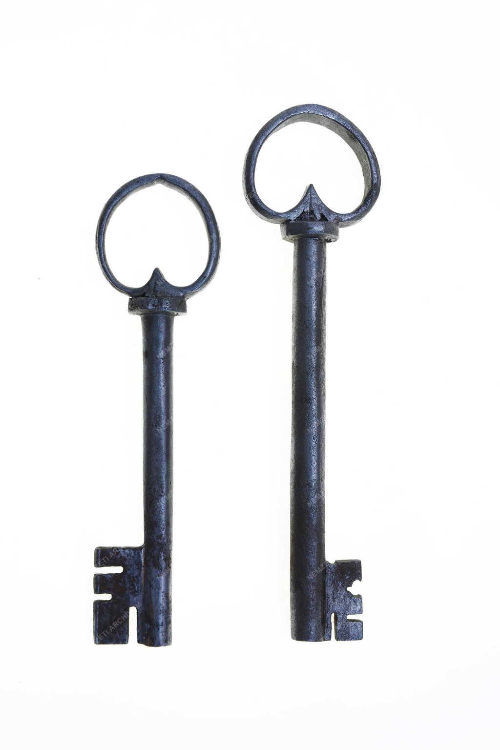 Tárgy - Debrecen - Régi kulcsok