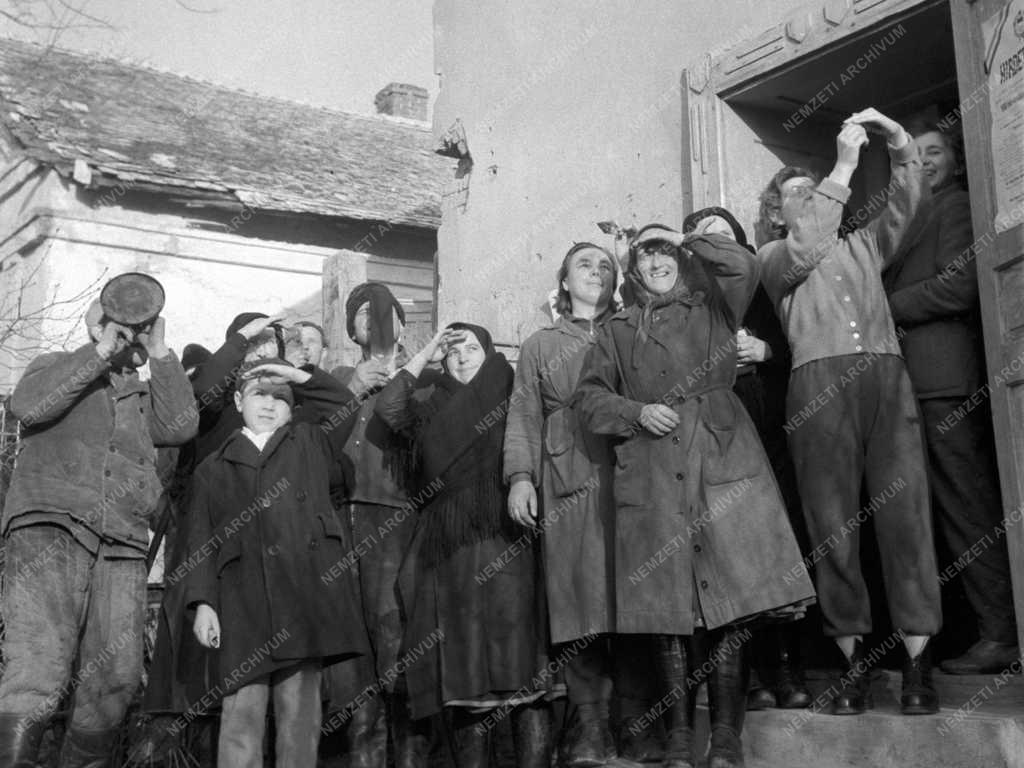 Életkép - Napfogyatkozás