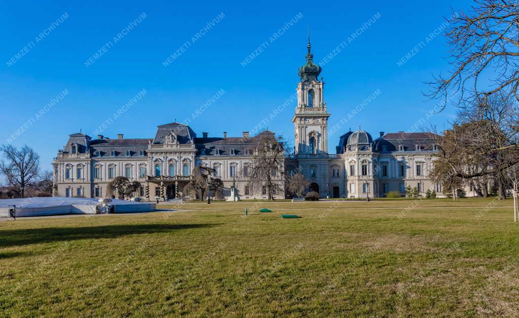 Műemlék épület - Keszthely - Festetics Kastély
