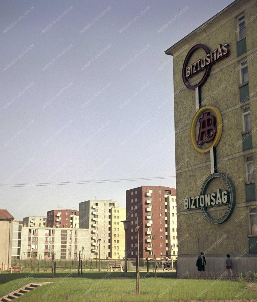 Településfejlesztés - Budapest - József Attila lakótelep
