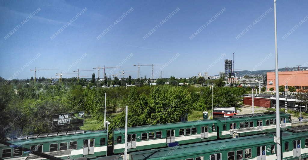 Közlekedés - Budapest - Közvágóhíd HÉV-állomás