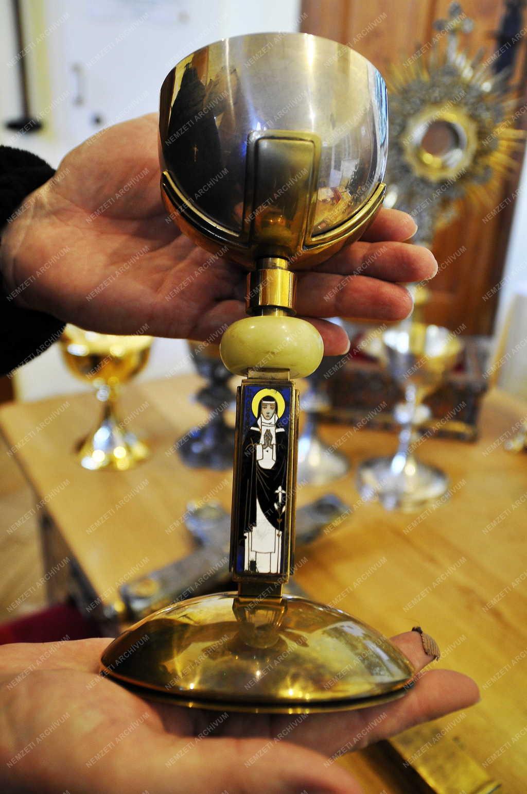 Egyház - 90 éves az Újlipótvárosi Árpád-házi Szent Margit templom