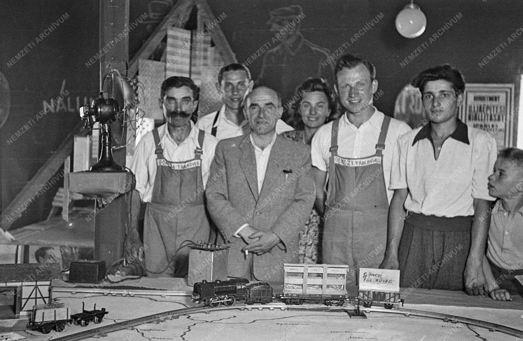 Ipar - Pestszenterzsébeti ipari kiállítás