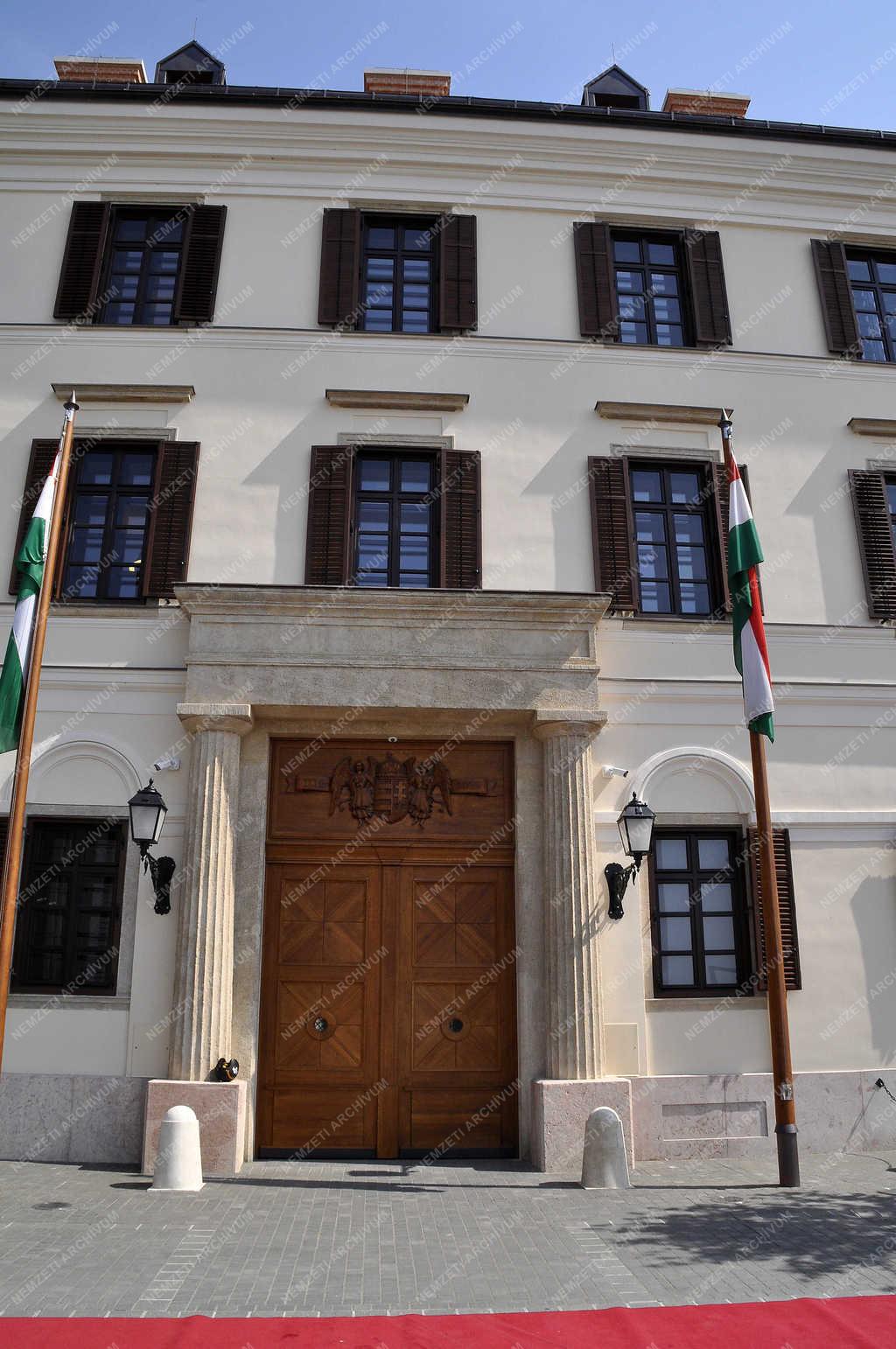 Városkép - Budapest - A Miniszterelnökség új épülete