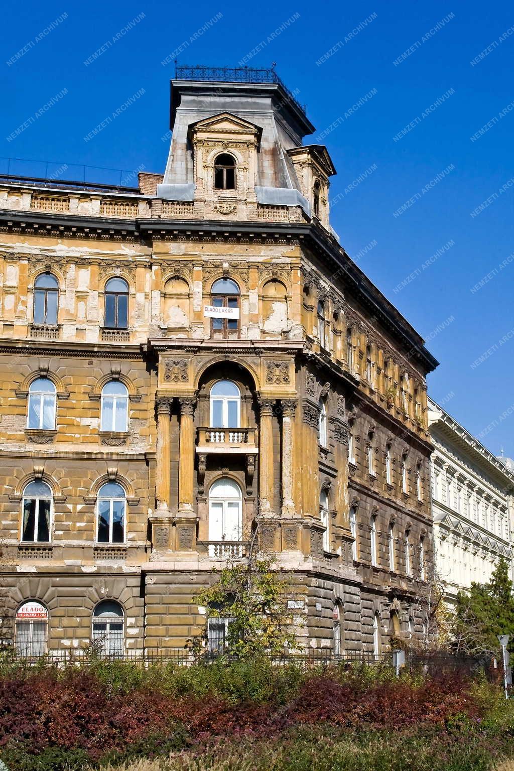 Épület - Budapest - Kodály Körönd 4.