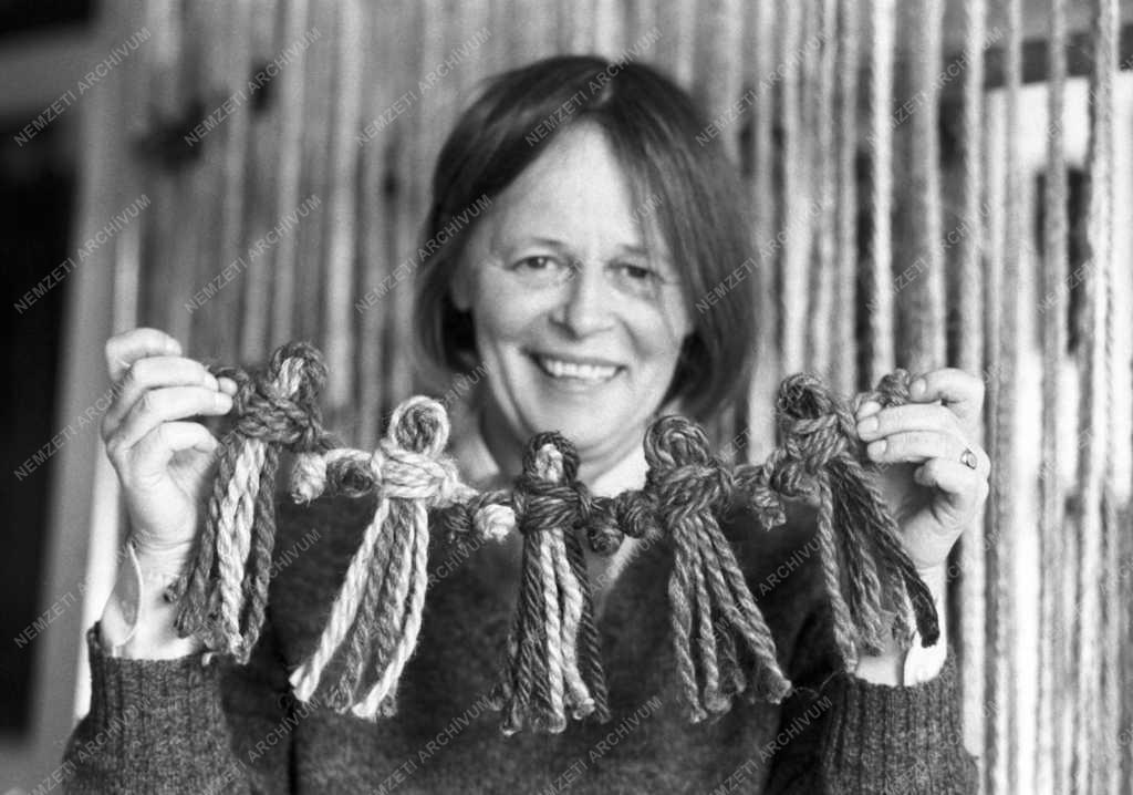 Iparművészet - Személy - Hager Ritta