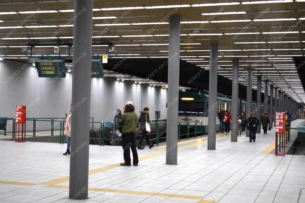 Városkép - Budapest - Batthyány téri HÉV végállomás
