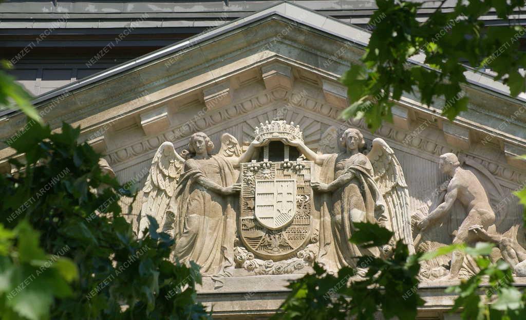Budapest - Műemlék - Műalkotás