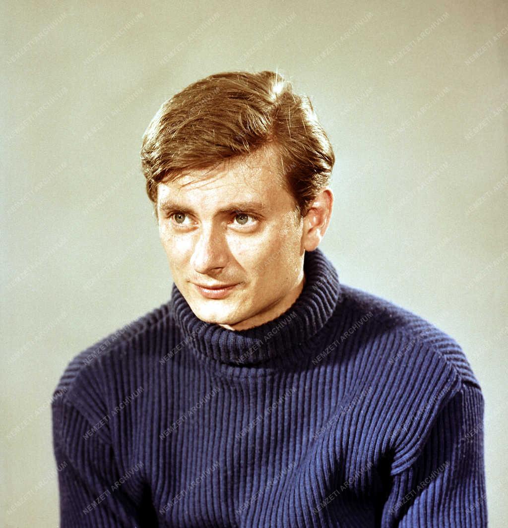 Személy - Fülöp Zsigmond