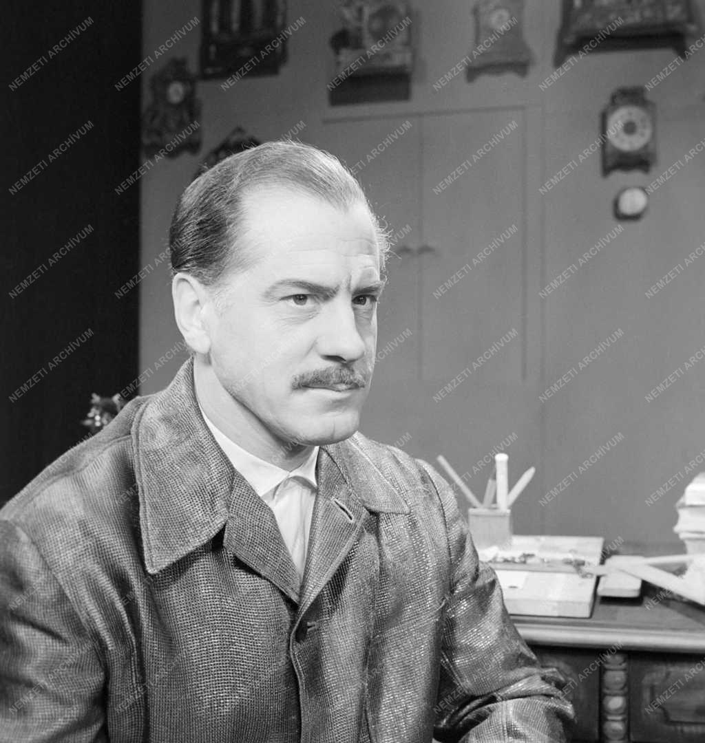 A Vígszínház február 11-én mutatja be Milan Kundera: „Zárt ajtók mögött” című drámáját