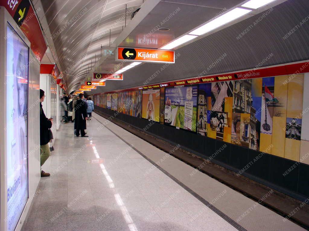 Közlekedés - Metró