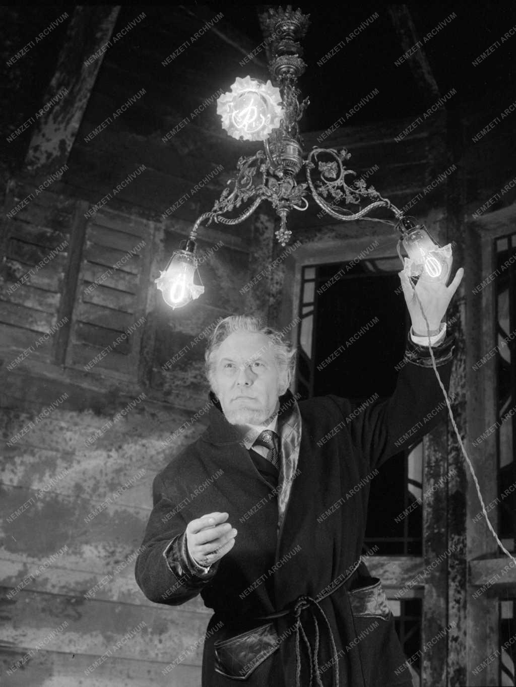Kultúra - Színház - Eugene O' Neill: Hosszú út az éjszakába
