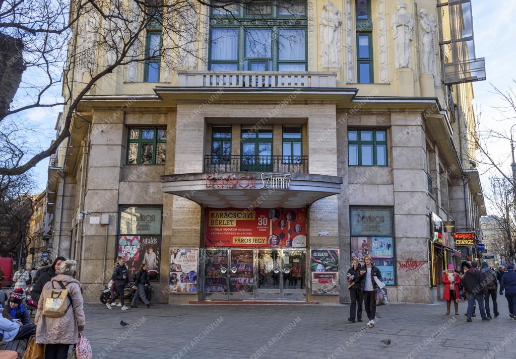 Kultúra - Budapest - Belvárosi Színház