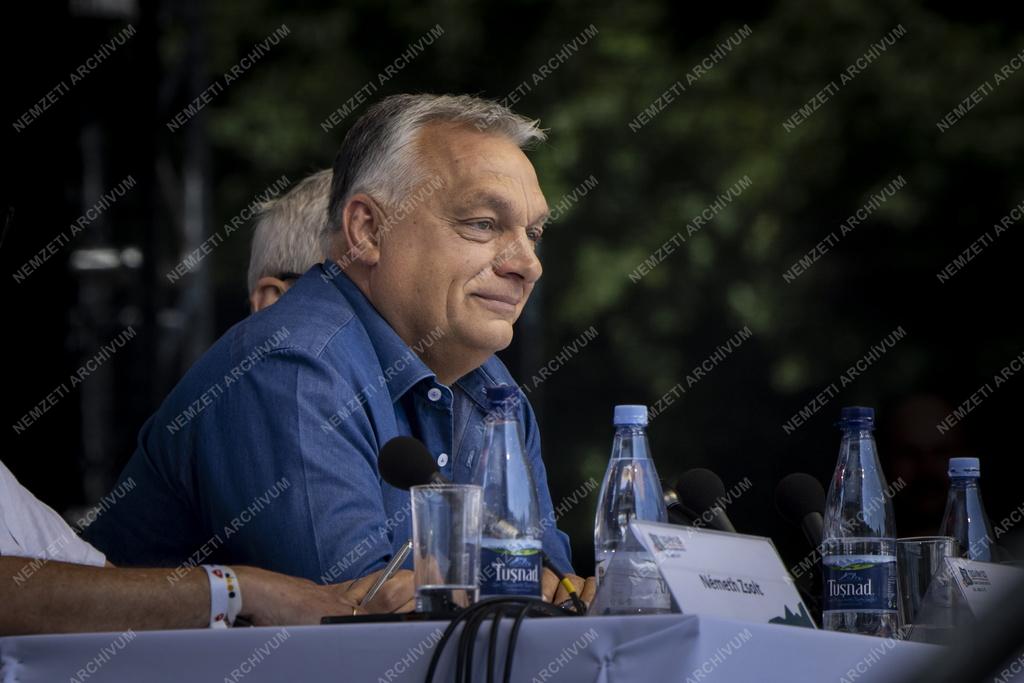 Tusványos - Orbán Viktor előadása a 34. Bálványosi Nyári Szabadegyetem és Diáktáborban