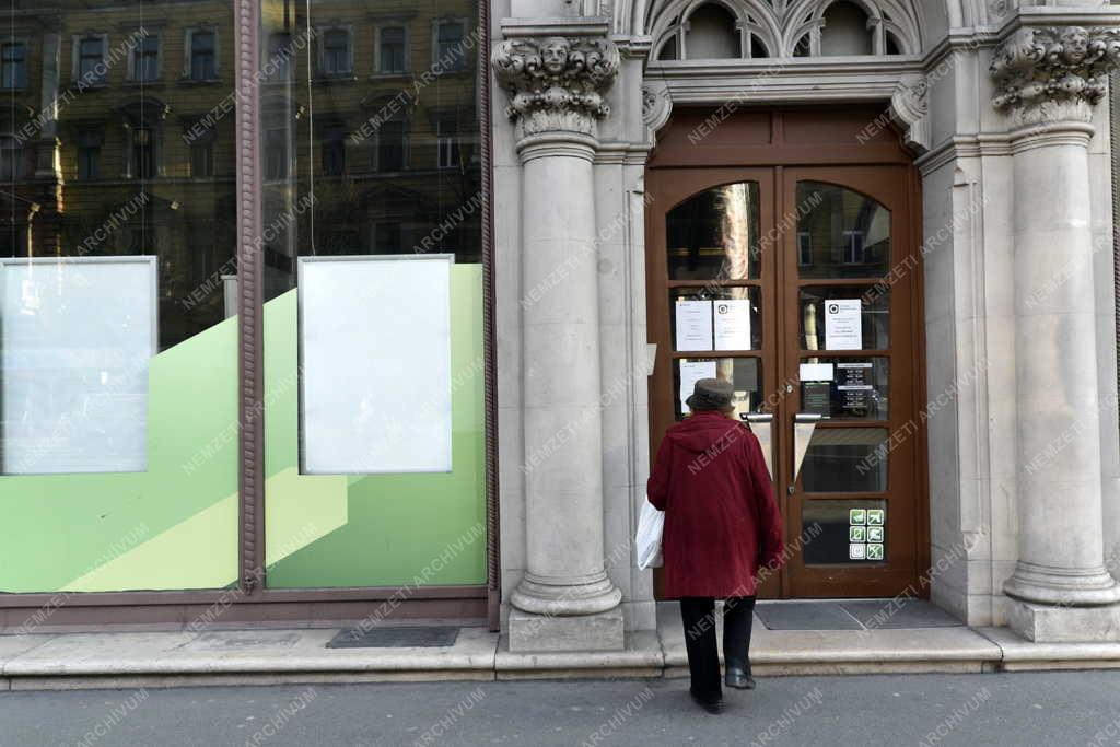 Pénzügy - Budapest - Sberbank fiók