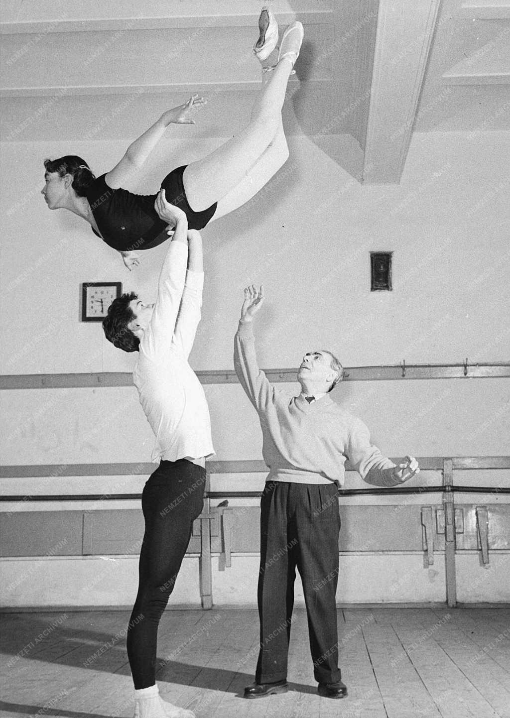 Színészek portréi