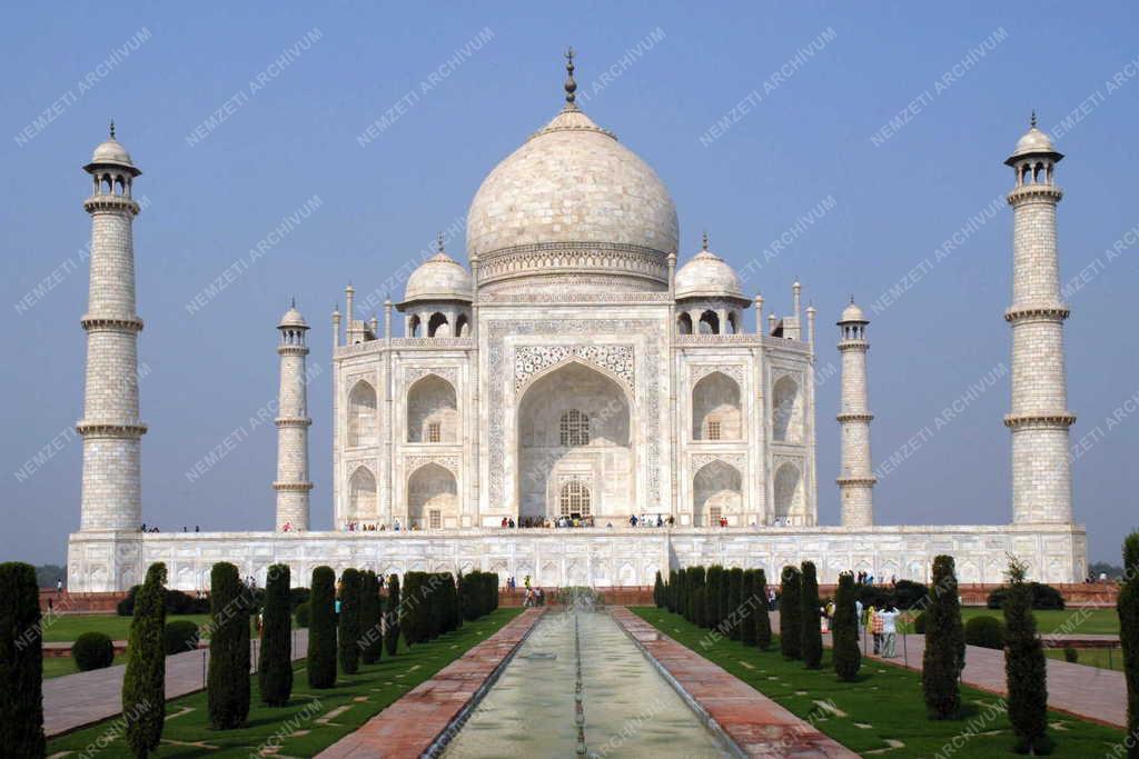 India - Agra - Tadzs Mahal