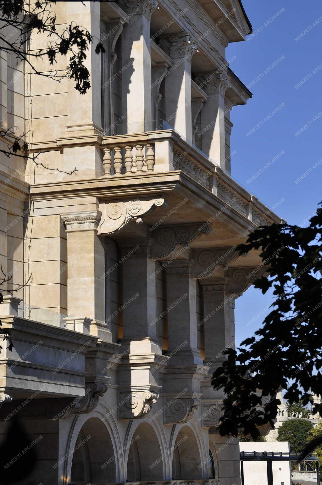 Városkép - Budapest - Felújították a Lónyay-Hatvany villát a Várnegyedben