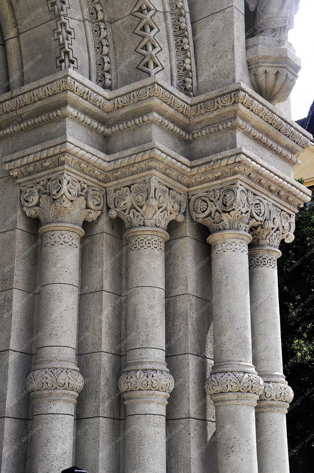 Egyház - Budapest - Megújul a Bakáts téri templom