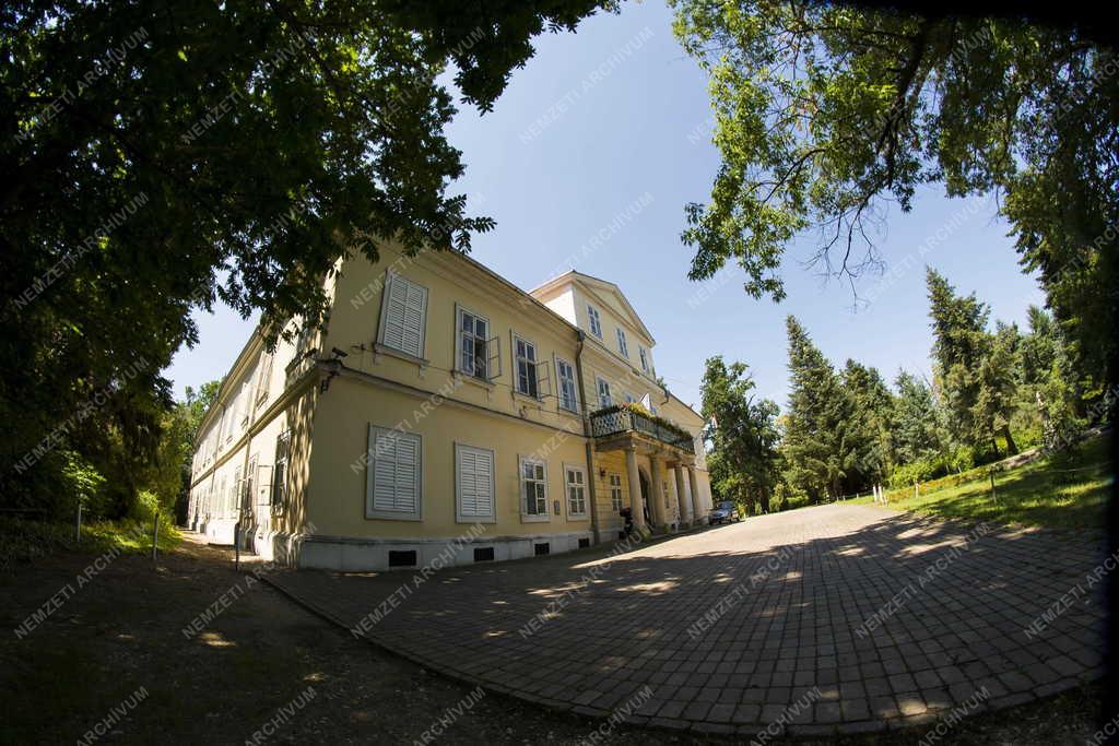 Település - Dénesfa - Cziráky-kastély