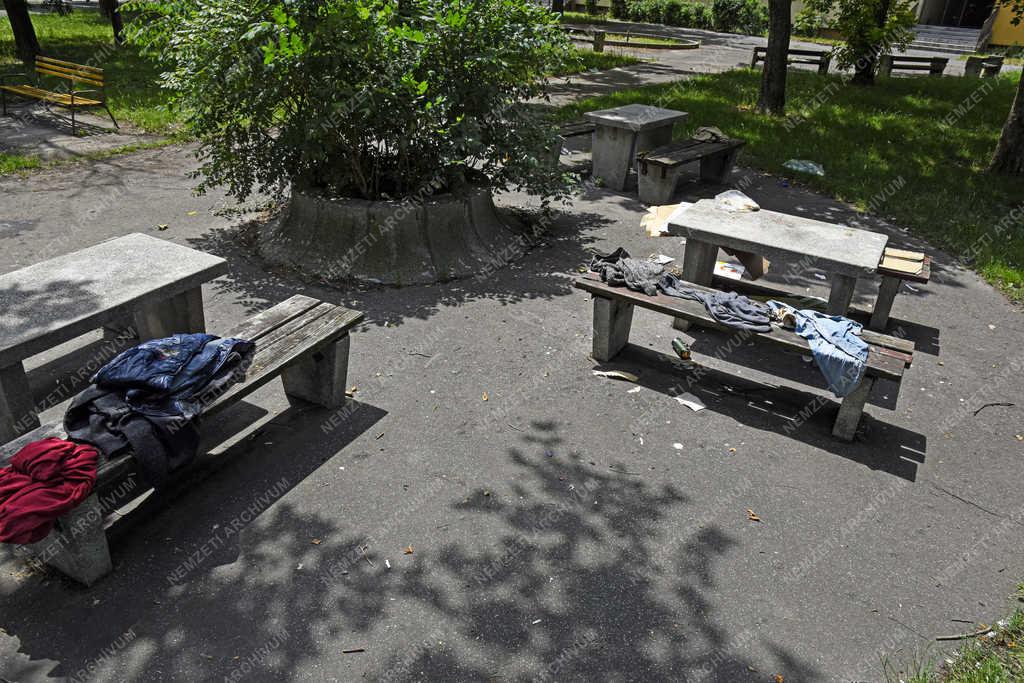 Városkép - Budapest - 50 éves Újpalota