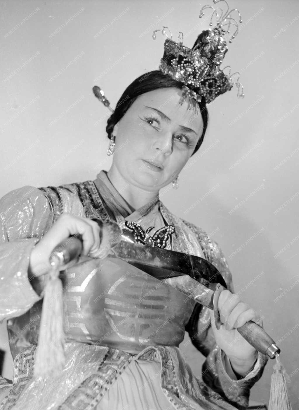 Kultúra - A Szovjetunió Állami Népi Együttese Budapesten