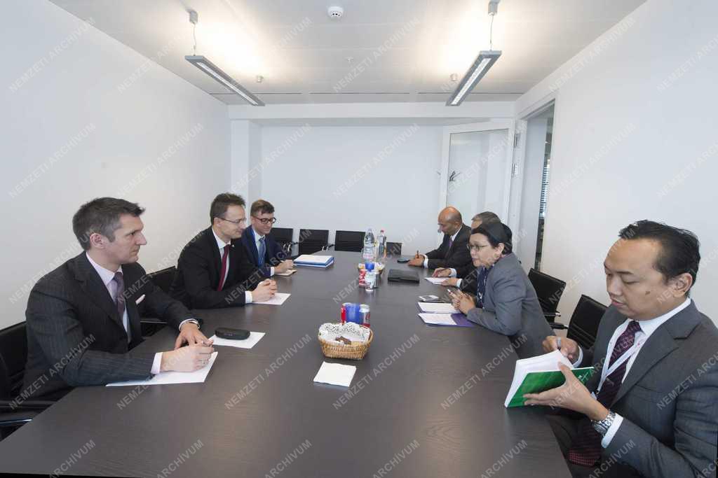 Szijjártó Péter az Ázsia-Európa Találkozó (ASEM) külügyminiszteri szintű tanácskozásán Luxembourgban 