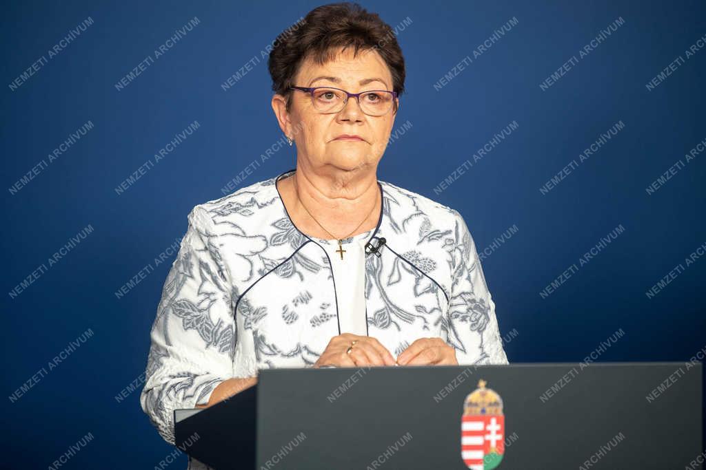 Koronavírus - Az operatív törzs online sajtótájékoztatója
