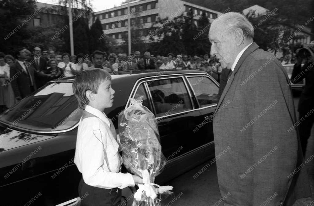 Belpolitika - Kádár János Nógrádban