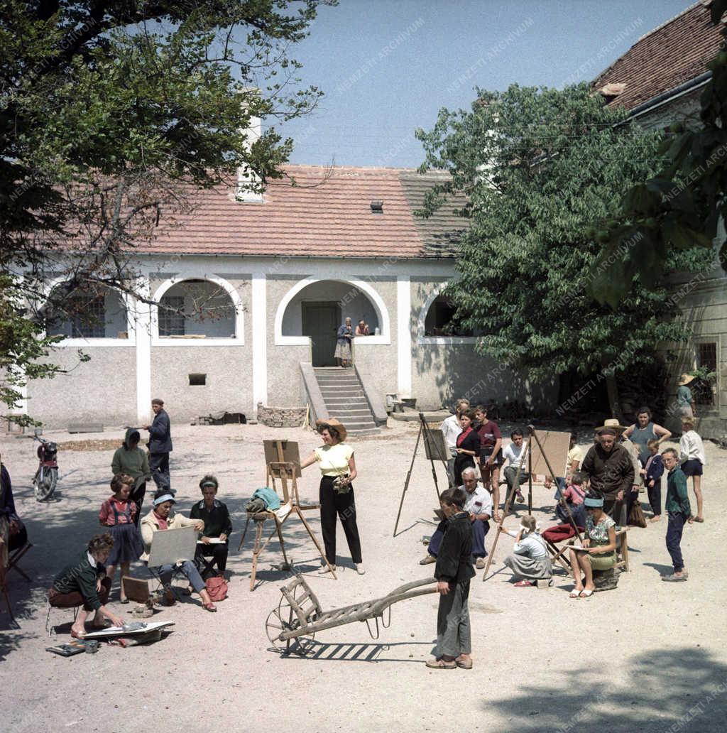 Kultúra - Oktatás -  Iparművészeti főiskolások nyári gyakorlata