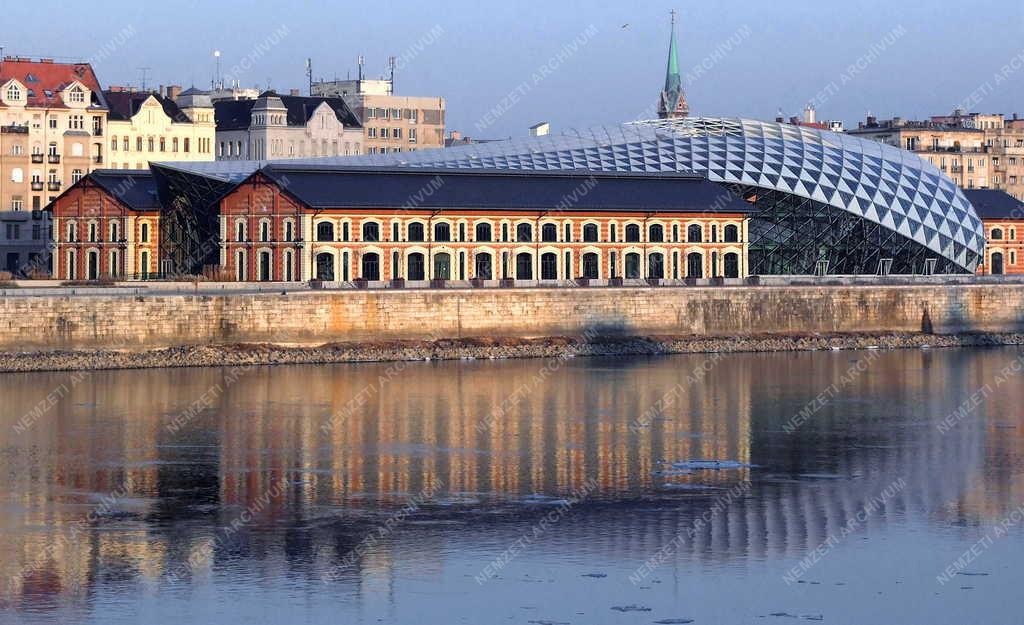 Városkép - Budapest - A CET
