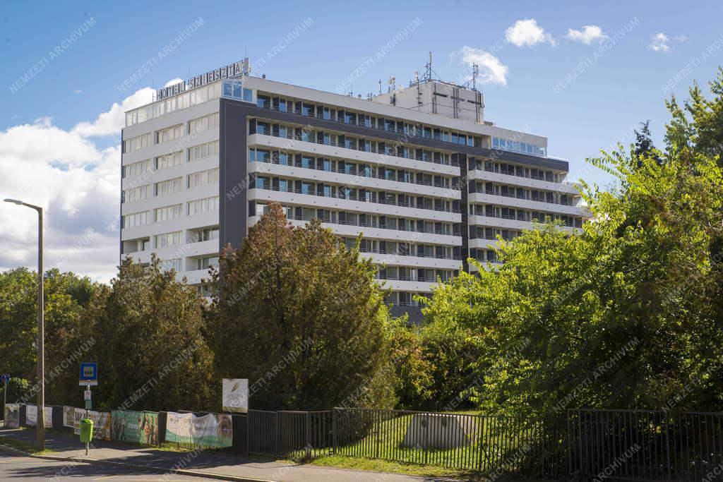 Idegenforgalom - Sopron - Hotel Szieszta