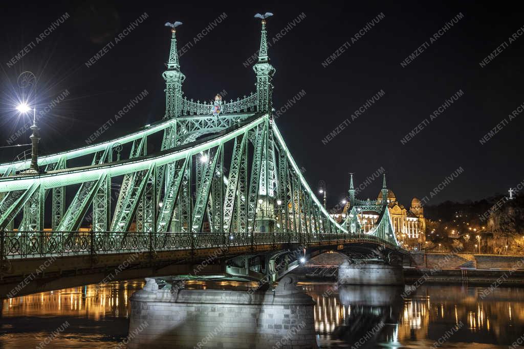 Esti városkép - Budapest - Szabadság híd