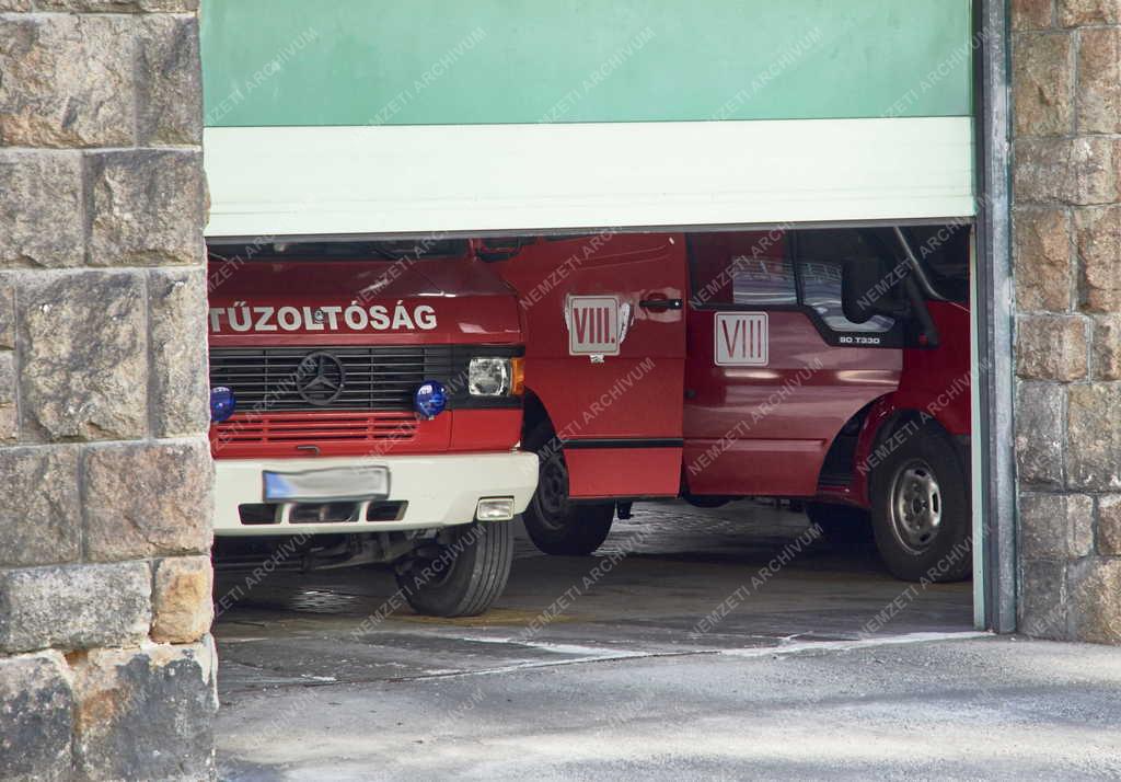 Katasztrófavédelem - Budapest - Katasztrófavédelmi Kirendeltség és Tűzoltóparancsnokság