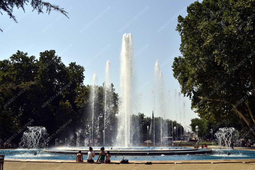 Városkép - Budapest - A megújult margitszigeti szökőkút