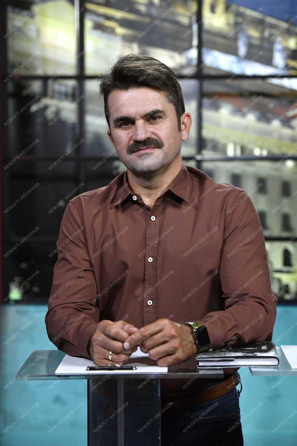 Kultúra - Televízió - M5 - Libretto - Csőre Gábor