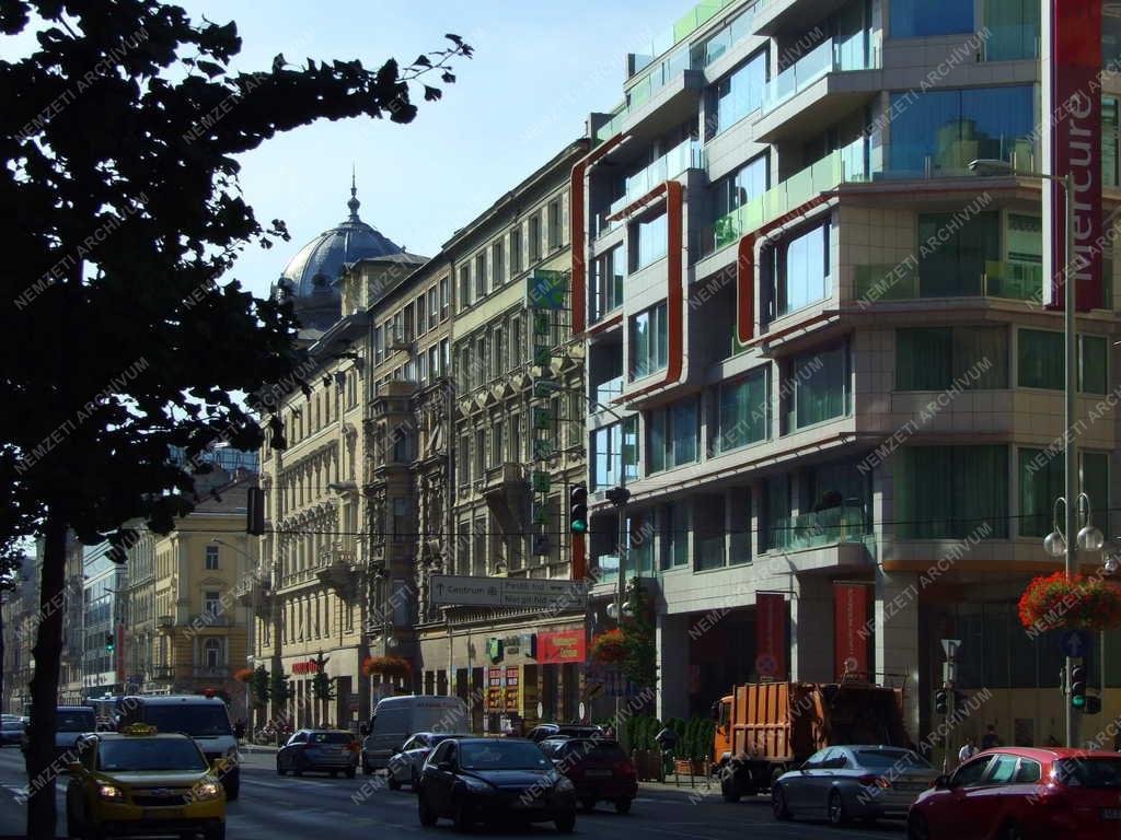 Városkép - Budapest - A Rákóczi út részlete