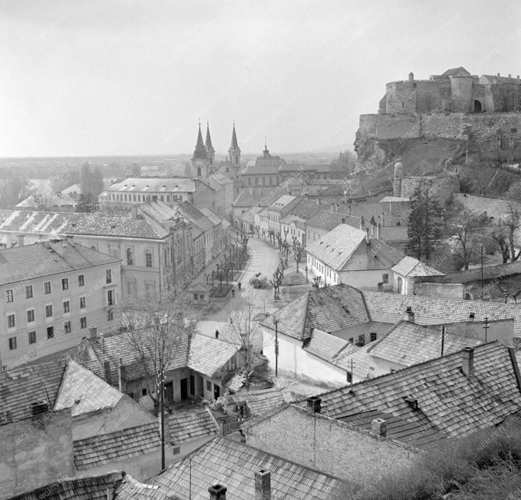 Városkép-életkép - Esztergomi látkép
