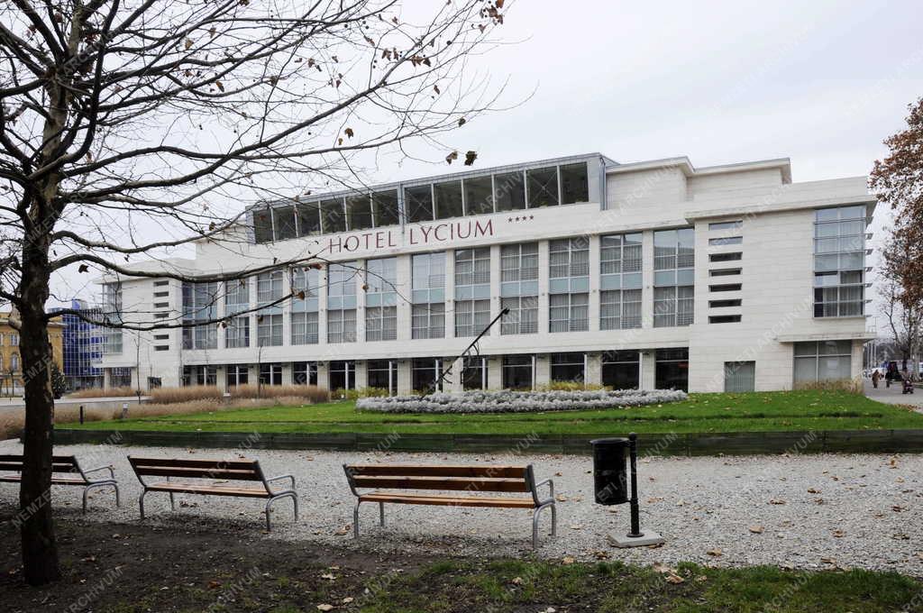 Táj, város - Hotel Lycium - Debrecen