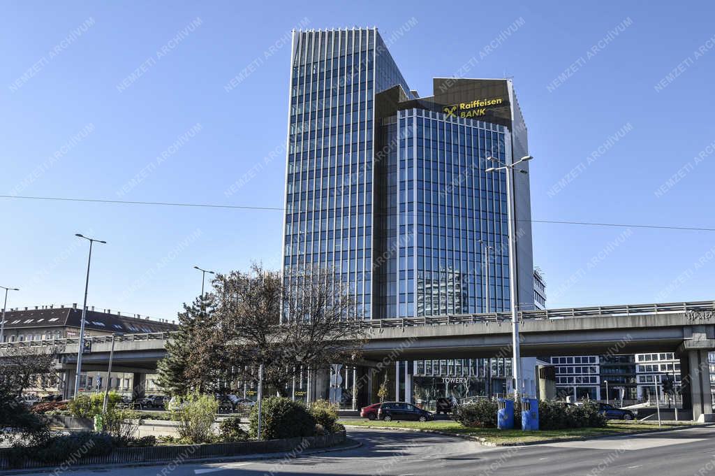 Pénzügy - Budapest  - Raiffeisen bank