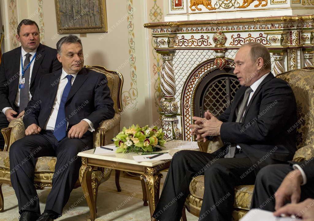 Orbán Viktor Moszkvában