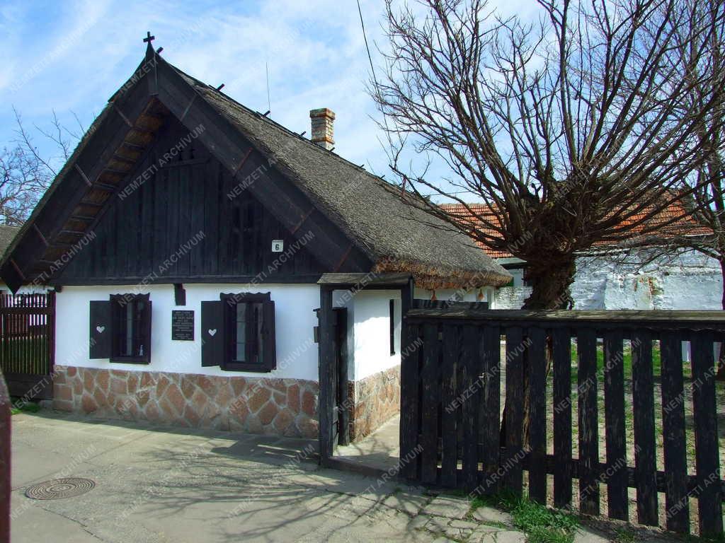 Épület - Mezőkövesd - Gari Takács Margit háza