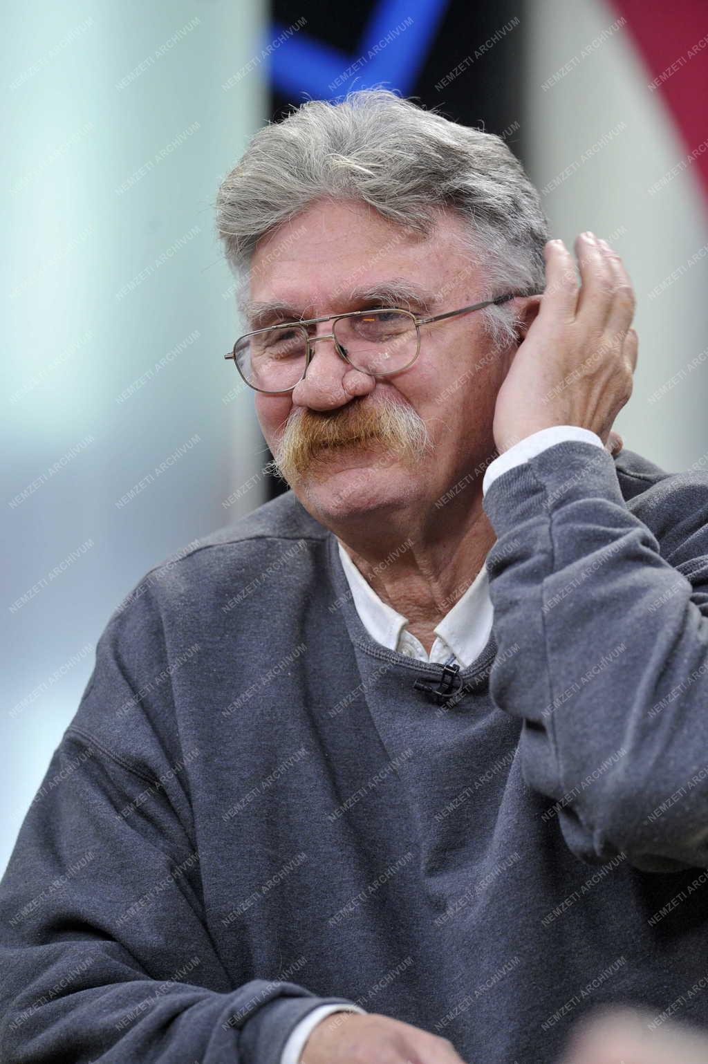 Kultúra - Televízió - Hogy volt!? - Ujlaki Dénes