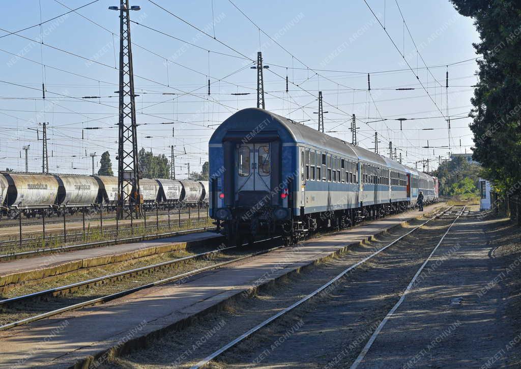 Közlekedés - Budapest - Rákos vasútállomás